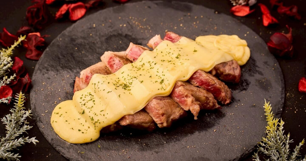 BUZZ LINKが「東京クリスマスマーケット2025」に出店！「Bistro BUZZ」で本格和牛とクリスマスグルメを提供開始